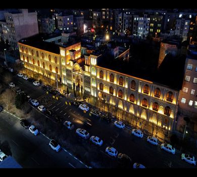 هتل گران‌میراث رشیدیه، عمارتی مجلل و آرام در دل تهران
