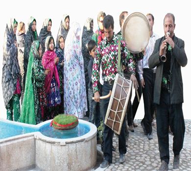 جشن عروسی چنشت، آیینی پر از شادی