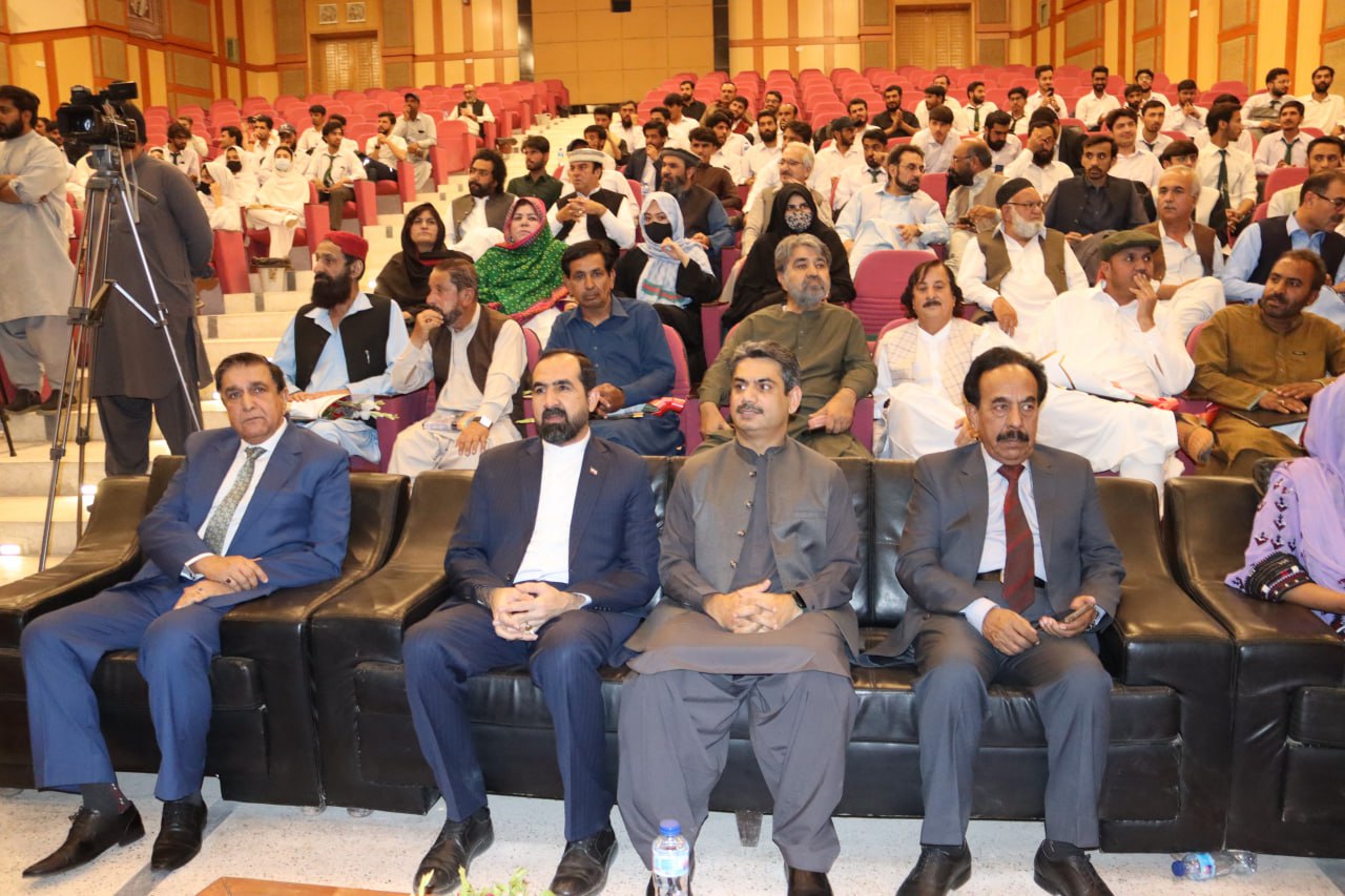 محکمہ ثقافت بلوچستان کے زیر اہتمام منعقدہ تقریب میں سید ابوالحسن میری کی بطور مہمان خصوصی شرکت