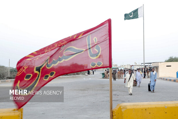 پاک ایران بارڈر زائرین کے لیے 24 گھنٹے کھلا رکھنے کا فیصلہ