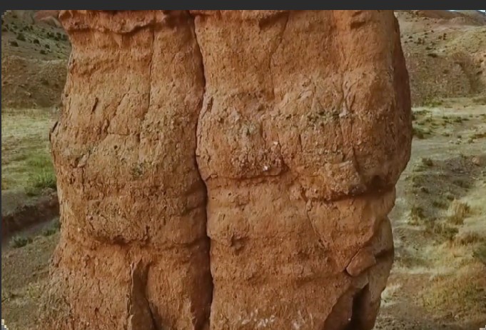 دودکش جن زنجان کا ایک پراسرار قدرتی عجوبہ ہے